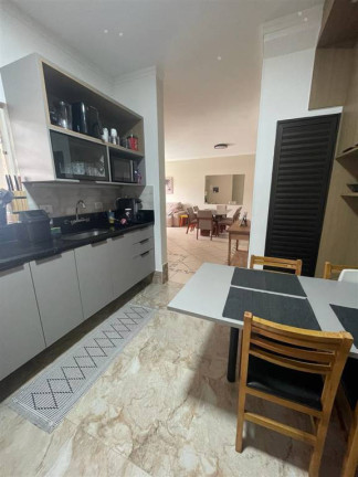 Imagem Casa com 3 Quartos à Venda, 211 m² em Real - Praia Grande Imagem Casa com 3 Quartos à Venda, 211 m² em Real - Praia Grande