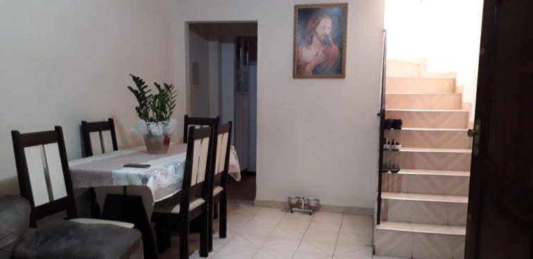 Casa com 2 Quartos à Venda,  em Vila Caraguatá - São Paulo