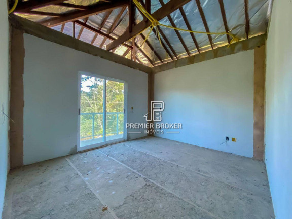 Imagem Casa com 3 Quartos à Venda, 430 m² em Albuquerque - Teresópolis Imagem Casa com 3 Quartos à Venda, 430 m² em Albuquerque - Teresópolis