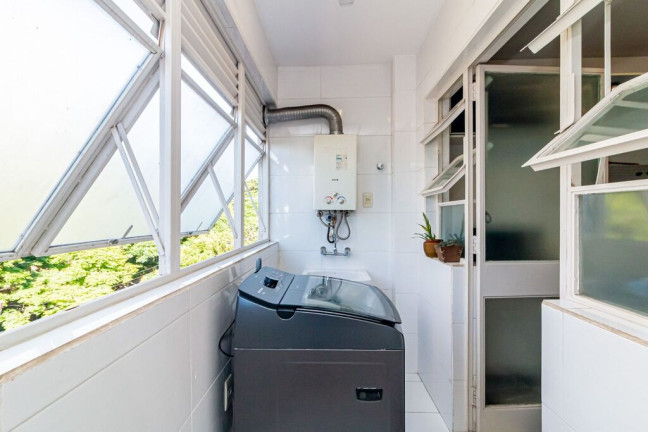 Imagem Apartamento com 2 Quartos à Venda, 90 m² em Petrópolis - Porto Alegre Imagem Apartamento com 2 Quartos à Venda, 90 m² em Petrópolis - Porto Alegre