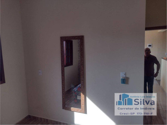 Imagem Casa com 3 Quartos à Venda, 170 m² Imagem Casa com 3 Quartos à Venda, 170 m²