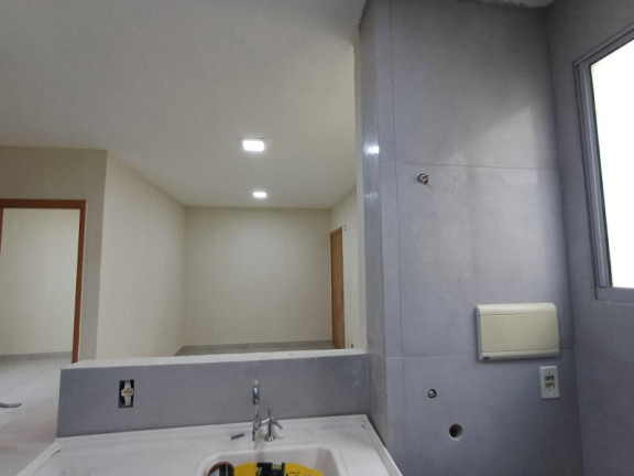 Imagem Apartamento com 2 Quartos à Venda, 41 m² em Olaria - Salto