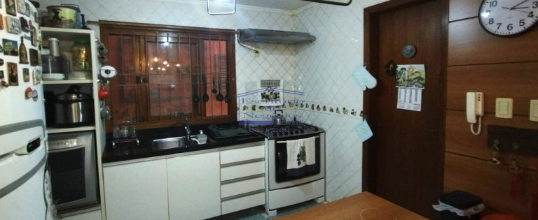 Imagem Casa com 3 Quartos à Venda, 177 m² em Ipanema - Porto Alegre Imagem Casa com 3 Quartos à Venda, 177 m² em Ipanema - Porto Alegre