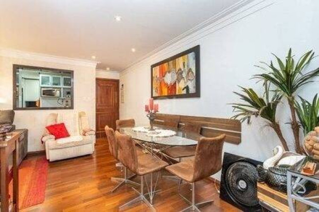 Imagem Apartamento com 3 Quartos à Venda, 99 m² em Rio Branco - Porto Alegre Imagem Apartamento com 3 Quartos à Venda, 99 m² em Rio Branco - Porto Alegre