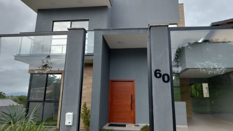 Imagem Casa com 3 Quartos à Venda, 256 m² em Bosque Da Colina - Governador Celso Ramos Imagem Casa com 3 Quartos à Venda, 256 m² em Bosque Da Colina - Governador Celso Ramos