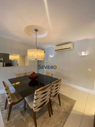 Imagem Cobertura com 4 Quartos à Venda, 300 m² em Icaraí - Niterói