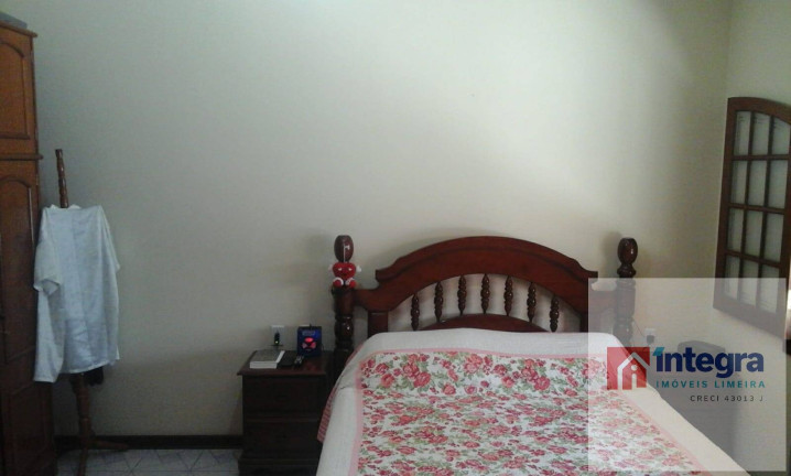 Imagem Casa com 2 Quartos à Venda, 170 m² em Vila Cristóvam - Limeira Imagem Casa com 2 Quartos à Venda, 170 m² em Vila Cristóvam - Limeira