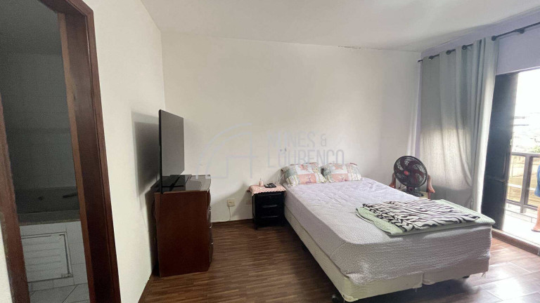 Imagem Casa com 4 Quartos à Venda, 180 m² em Ponta Da Praia - Santos Imagem Casa com 4 Quartos à Venda, 180 m² em Ponta Da Praia - Santos