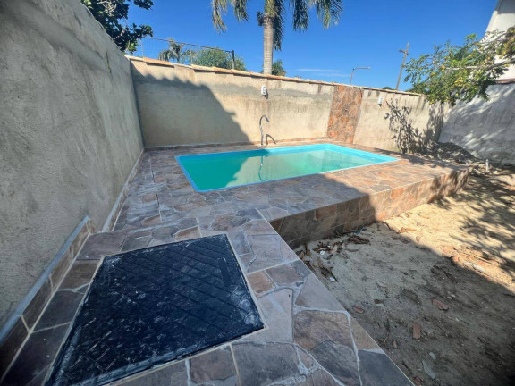 Imagem Casa com 2 Quartos à Venda, 68 m² em Balneário São Pedro - São Pedro Da Aldeia