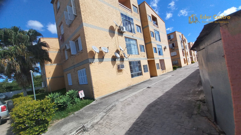 Imagem Apartamento com 2 Quartos à Venda, 60 m² em Tres Vendas - Pelotas Imagem Apartamento com 2 Quartos à Venda, 60 m² em Tres Vendas - Pelotas