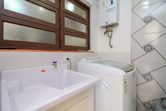 Imagem Casa de Condomínio com 2 Quartos à Venda, 122 m² em Ipanema - Porto Alegre