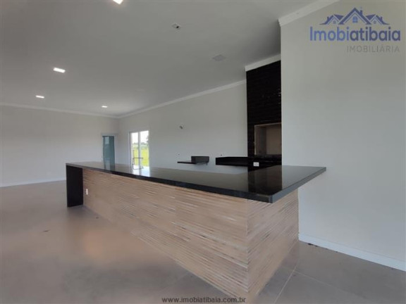 Imagem Casa de Condomínio com 4 Quartos à Venda, 1.041 m² em Centro - Piracaia