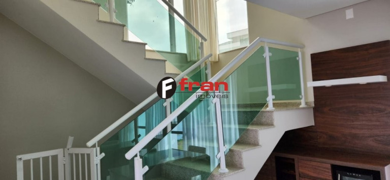 Imagem Casa com 4 Quartos à Venda, 400 m² em Córrego Grande - Florianópolis