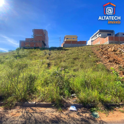 Imagem Imóvel à Venda, 250 m² em Jardim Bandeirantes - Poços De Caldas Imagem Imóvel à Venda, 250 m² em Jardim Bandeirantes - Poços De Caldas