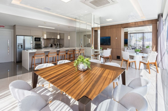 Imagem Apartamento com 4 Quartos para Alugar, 129 m² em Centro - Balneário Camboriú Imagem Apartamento com 4 Quartos para Alugar, 129 m² em Centro - Balneário Camboriú