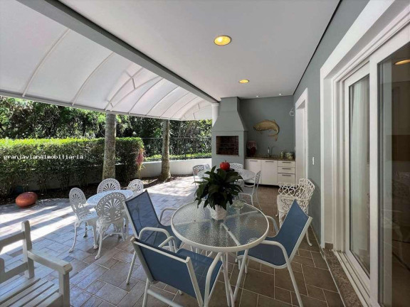 Imagem Casa à Venda, em São Paulo 2 - Cotia Imagem Casa à Venda, em São Paulo 2 - Cotia