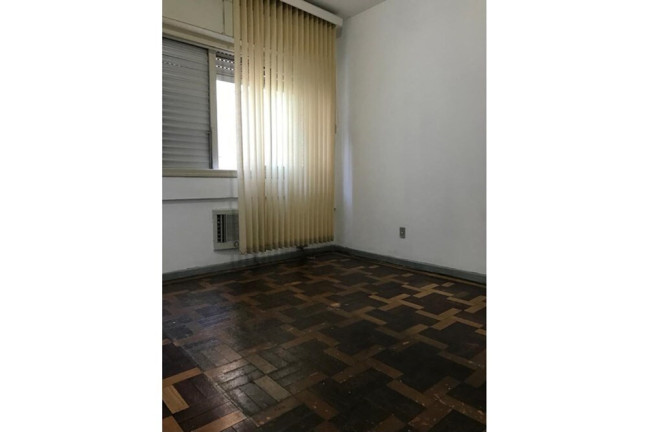 Imagem Imóvel com 2 Quartos à Venda, 81 m² em Centro Histórico - Porto Alegre Imagem Imóvel com 2 Quartos à Venda, 81 m² em Centro Histórico - Porto Alegre