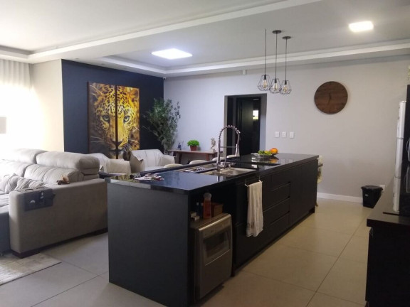 Imagem Casa com 3 Quartos à Venda, 156 m² em Coloninha - Araranguá Imagem Casa com 3 Quartos à Venda, 156 m² em Coloninha - Araranguá