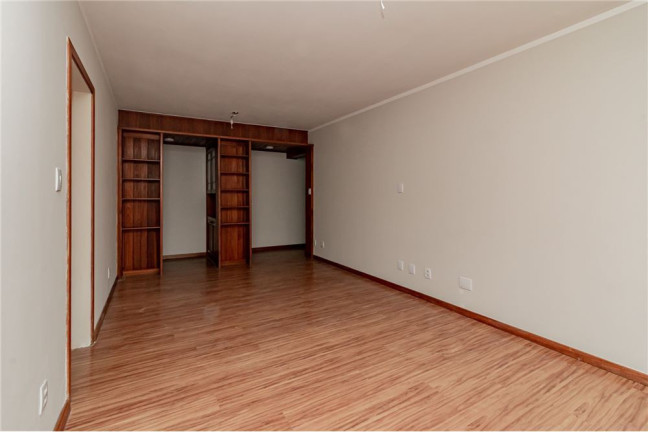 Imagem Imóvel com 3 Quartos à Venda, em Bela Vista - Porto Alegre Imagem Imóvel com 3 Quartos à Venda, em Bela Vista - Porto Alegre