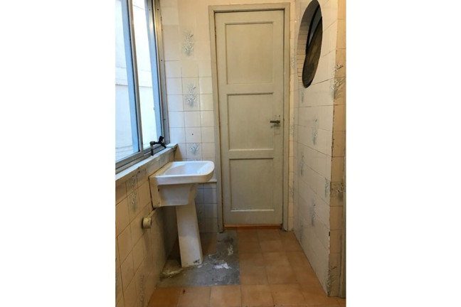 Imagem Imóvel com 2 Quartos à Venda, 81 m² em Centro Histórico - Porto Alegre Imagem Imóvel com 2 Quartos à Venda, 81 m² em Centro Histórico - Porto Alegre