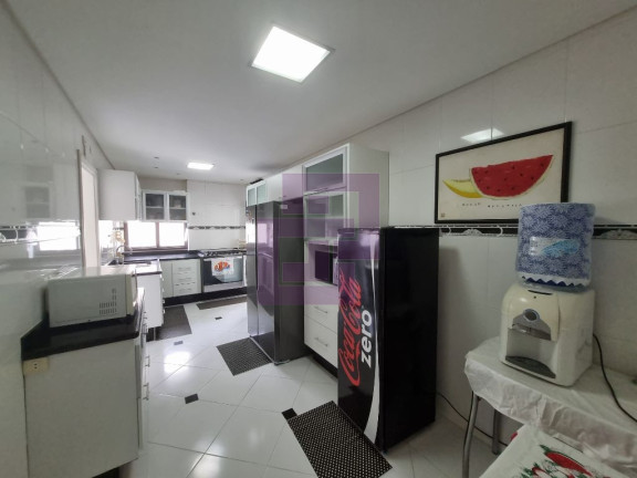 Imagem Apartamento com 3 Quartos à Venda, 230 m² em Pitangueiras - Guarujá