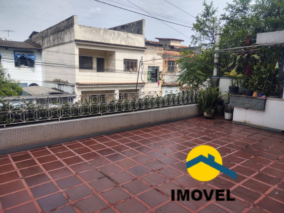 Imagem Casa com 4 Quartos à Venda, 260 m² em Venda Da Cruz - São Gonçalo Imagem Casa com 4 Quartos à Venda, 260 m² em Venda Da Cruz - São Gonçalo