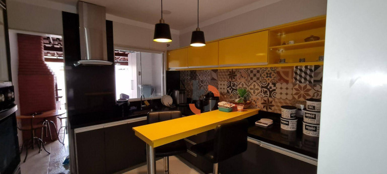 Imagem Casa com 2 Quartos à Venda, 70 m² em Engenho Pequeno - Nova Iguaçu