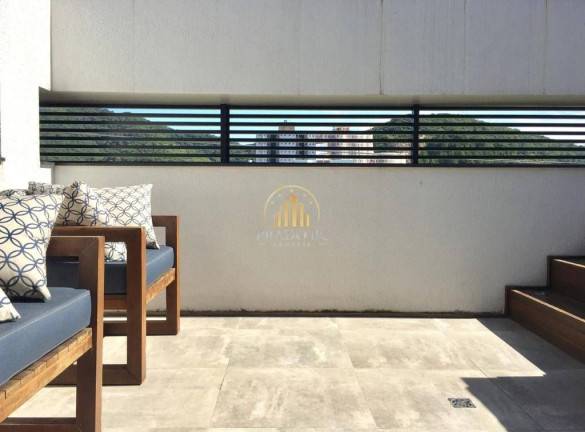 Imagem Sobrado com 3 Quartos à Venda, 210 m² em Centro - Balneário Camboriú Imagem Sobrado com 3 Quartos à Venda, 210 m² em Centro - Balneário Camboriú