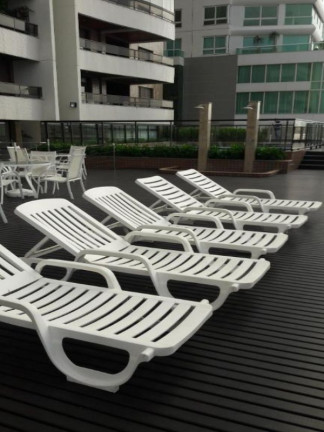 Imagem Imóvel com 3 Quartos à Venda, 94 m² em Centro - Balneário Camboriú Imagem Imóvel com 3 Quartos à Venda, 94 m² em Centro - Balneário Camboriú