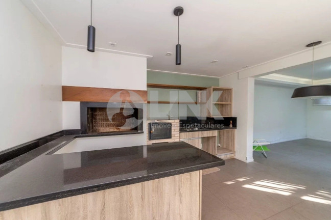 Imagem Casa com 3 Quartos à Venda, 231 m² em Três Figueiras - Porto Alegre