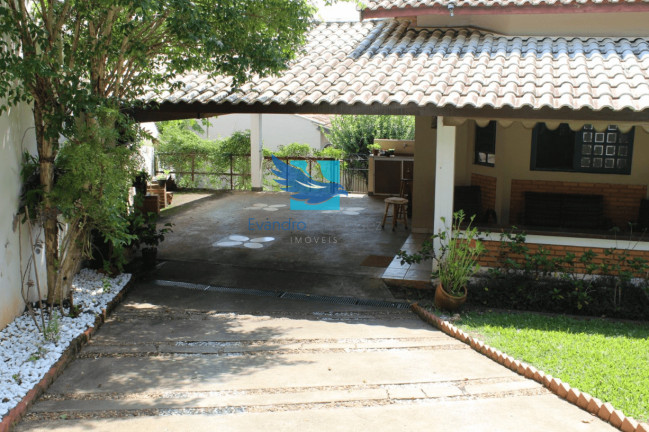 Imagem Casa com 3 Quartos à Venda, 228 m² em Iporanga - Aguas De Sao Pedro Imagem Casa com 3 Quartos à Venda, 228 m² em Iporanga - Aguas De Sao Pedro