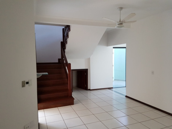 Imagem Casa com 3 Quartos à Venda, 420 m² em Jardim Estoril Ii - Bauru Imagem Casa com 3 Quartos à Venda, 420 m² em Jardim Estoril Ii - Bauru
