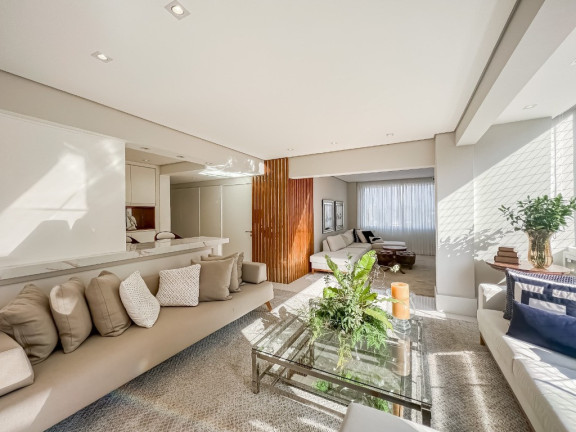 Imagem Apartamento com 3 Quartos à Venda, 140 m² em Centro Histórico - Porto Alegre Imagem Apartamento com 3 Quartos à Venda, 140 m² em Centro Histórico - Porto Alegre