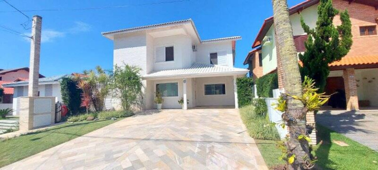 Imagem Casa com 5 Quartos à Venda, 360 m² em Bougainvillee 3 - Peruíbe Imagem Casa com 5 Quartos à Venda, 360 m² em Bougainvillee 3 - Peruíbe