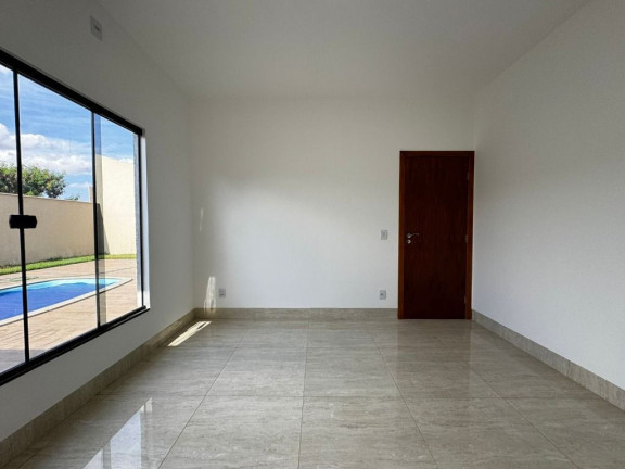 Imagem Casa com 3 Quartos à Venda, 127 m² em Residencial Santa Fé I - Goiânia Imagem Casa com 3 Quartos à Venda, 127 m² em Residencial Santa Fé I - Goiânia