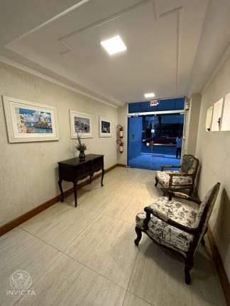 Imagem Apartamento com 2 Quartos à Venda, 60 m² em Centro - Balneário Camboriú
