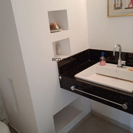 Imagem Casa com 3 Quartos à Venda, 211 m² em Chácara Pavoeiro - Cotia Imagem Casa com 3 Quartos à Venda, 211 m² em Chácara Pavoeiro - Cotia
