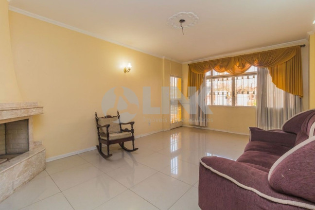 Imagem Casa com 3 Quartos à Venda, 180 m² em Sarandi - Porto Alegre Imagem Casa com 3 Quartos à Venda, 180 m² em Sarandi - Porto Alegre