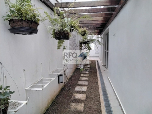 Imagem Casa com 3 Quartos à Venda, 300 m² em Planalto Paulista - São Paulo Imagem Casa com 3 Quartos à Venda, 300 m² em Planalto Paulista - São Paulo