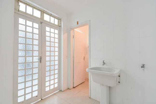 Imagem Casa com 4 Quartos à Venda, 205 m² em Vila Congonhas - São Paulo Imagem Casa com 4 Quartos à Venda, 205 m² em Vila Congonhas - São Paulo