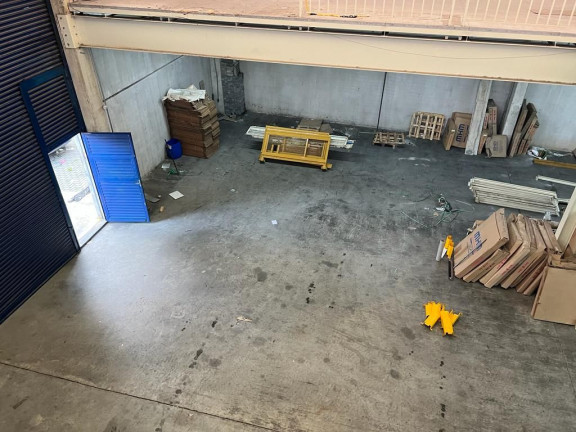 Imagem Galpão à Venda ou Locação, 820 m² em Vila Amorim - Suzano Imagem Galpão à Venda ou Locação, 820 m² em Vila Amorim - Suzano