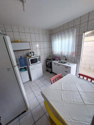 Imagem Casa com 3 Quartos para Alugar,  em Praia Da Pinheira - Palhoça