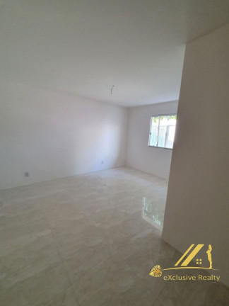 Imagem Casa com 3 Quartos à Venda, 120 m² em Itapuã - Salvador