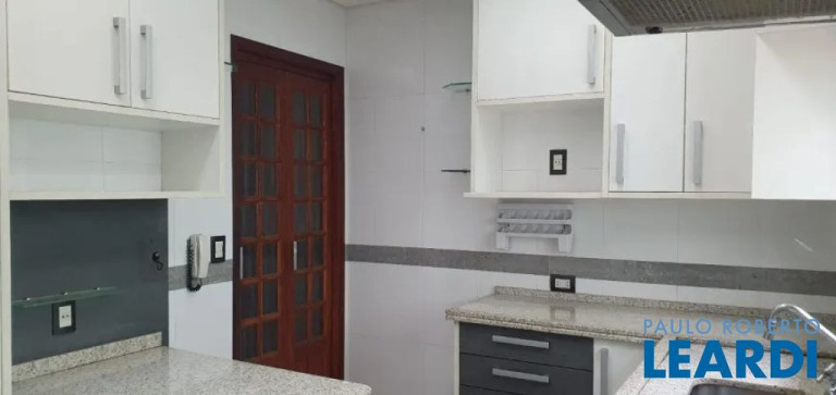 Imagem Casa com 3 Quartos à Venda, 232 m² em Jardim Bela Vista - Santo André Imagem Casa com 3 Quartos à Venda, 232 m² em Jardim Bela Vista - Santo André