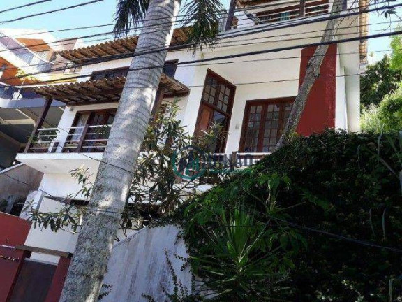 Imagem Casa com 5 Quartos à Venda, 400 m² em Camboinhas - Niterói Imagem Casa com 5 Quartos à Venda, 400 m² em Camboinhas - Niterói