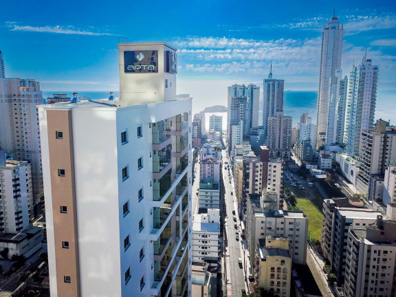 Imagem Apartamento com 3 Quartos à Venda, 135 m² em Centro - Balneário Camboriú Imagem Apartamento com 3 Quartos à Venda, 135 m² em Centro - Balneário Camboriú