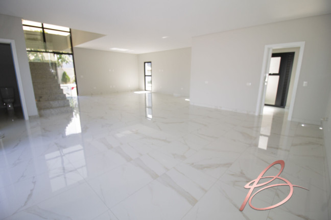 Imagem Casa com 4 Quartos à Venda, 250 m² em Barra - Balneário Camboriú