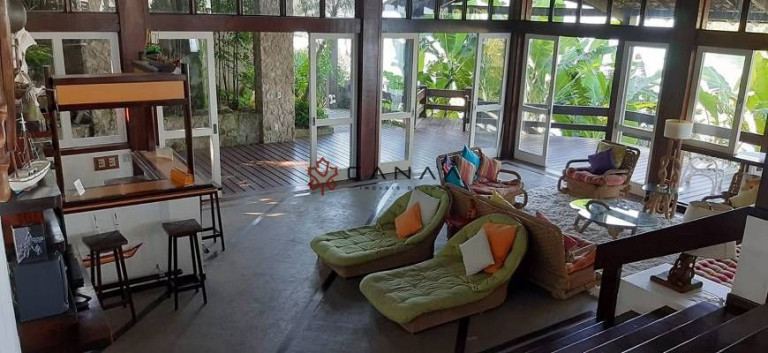 Imagem Casa com 5 Quartos à Venda, 520 m² em Vila Velha - Angra Dos Reis Imagem Casa com 5 Quartos à Venda, 520 m² em Vila Velha - Angra Dos Reis