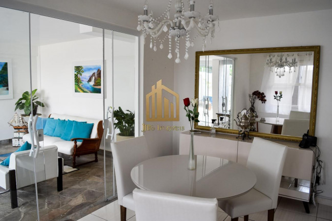 Imagem Casa com 11 Quartos à Venda, 405 m² em Cajuru