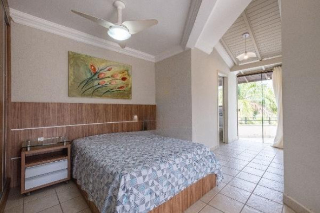 Imagem Sobrado com 3 Quartos para Alugar, 160 m² em Cachoeira Do Bom Jesus - Florianópolis